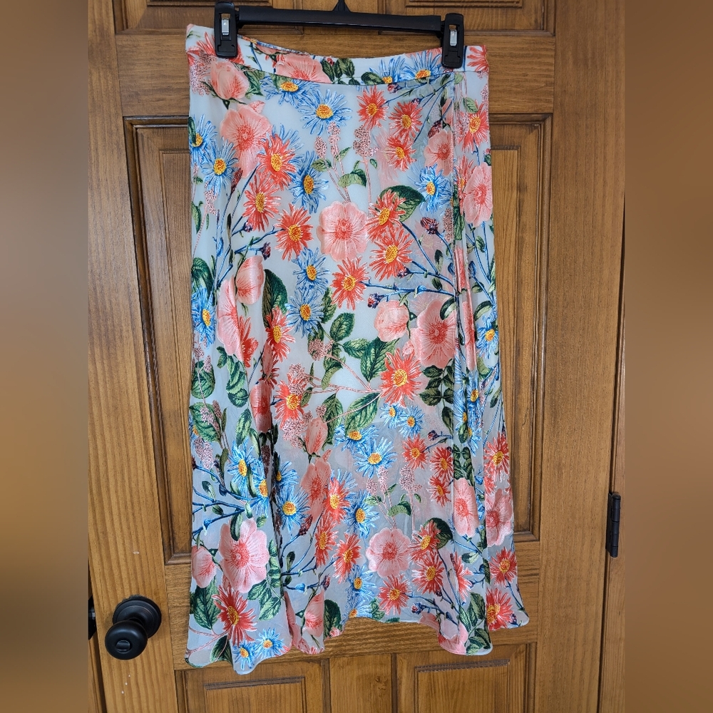 Alice and Olivia  silk blend midi skirt